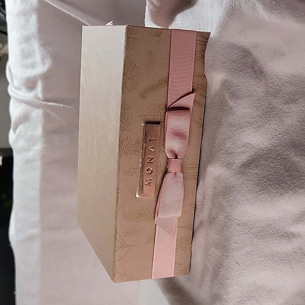 Anti-Aging Vegan Monat Travel Size Skincare